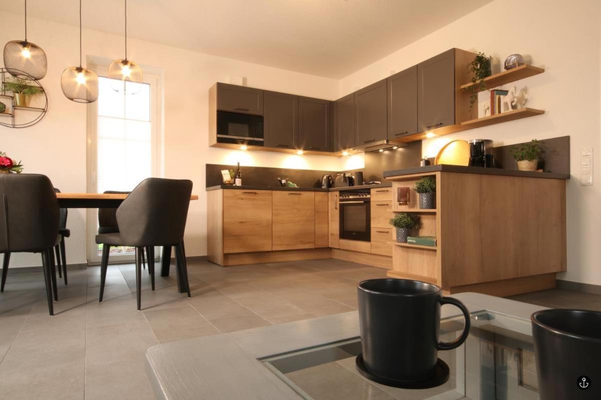 Ferienhaus Am Angerplatz Κουξχάφεν Εξωτερικό φωτογραφία