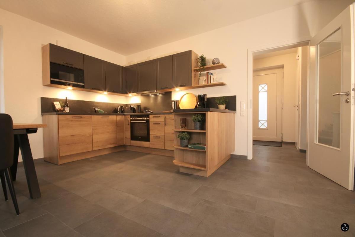 Ferienhaus Am Angerplatz Κουξχάφεν Εξωτερικό φωτογραφία